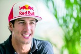 Red Bull new recruit Daniel Ricciardo coming to Sri Lanka