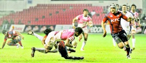 Havelocks beat CR&FC last weekend in a Dialog Division ‘A’ match which had more to offer than the rugby action - Pic by Amila Gamage