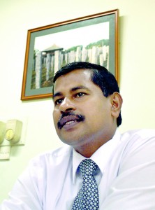 Library Board Director General  W. Sunil