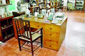 A replica of the room where Martin Wickramasinghe’s evergreen novels were written. Pix by Susantha Liyanawatte