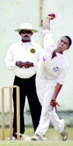 Osura Bulathsinhala (DS) 3 wickets