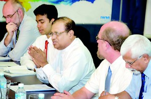 Head table (L to R) - Dr.  Pay Drechsel, IWMI, Dr.Saranga Alahapperuma, CEA, Minister Susil Premajayantha, Dr. Peter McCornick, IWMI, Dr Herath Manthrithilake, IWMI