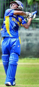 Skipper Kusal Mendis pulls one - Pic by Ranjith Perera