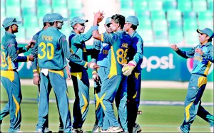 Action at the U-19 World Cup match between Sri Lanka and England