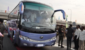 President takes the wheel of a bus at the opening of the Kaduwala-Kottawa highway. Pic by Gayan Amarasekera