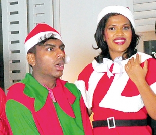 Jith brings Christmas in Tinseltown, Texas to Colombo