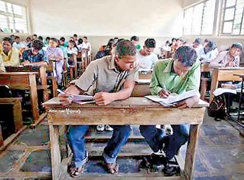 students_india_reuters