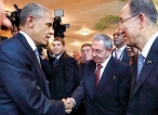 Obama, Castro shake hands at historic summit