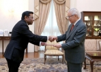 New Sri Lankan High Commissioner to Singapore presents credentials