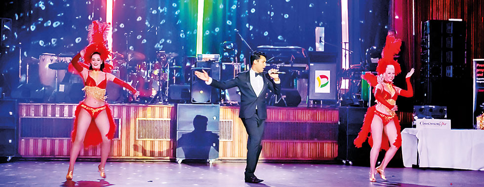 Lankan born singer performs in Melbourne