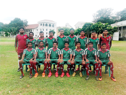 Zahira-College