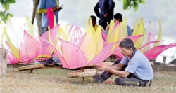 Vesak 2561 goes international