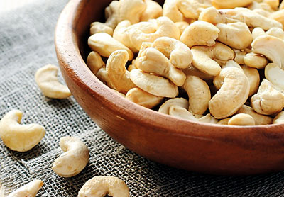 3_Cashew-nuts