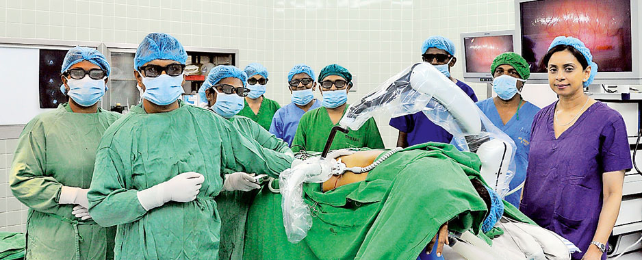 It’s 3-D: Not at the movies, but in the operating theatre
