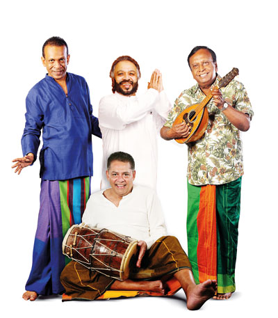 Rajiv-Sunil-Ann-Des-(1)