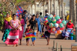 Evening stroll at Galle Face