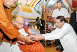 President honours Ven. Piyatissa Nayaka Thera at New York Buddhist Vihara