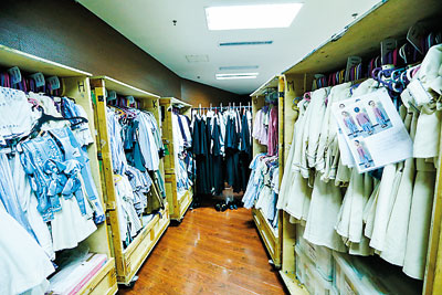 cast-clothes