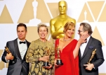 Oscars draw smallest-ever U.S. television audience