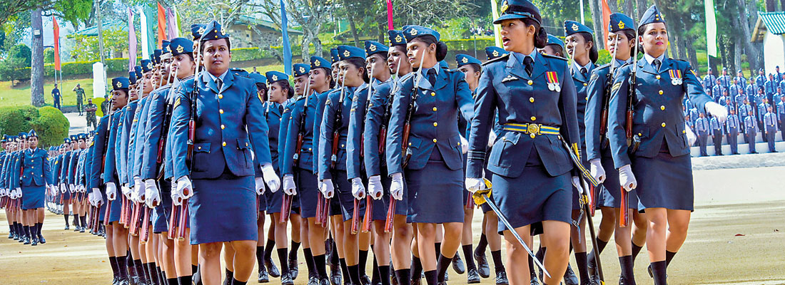 SLAF Combat Training School Diyatalawa awarded President’s Colours