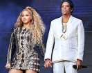 Stage-crashing fan causes chaos at Beyoncé and Jay-Z Concert