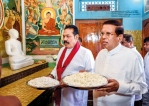 Prime Minister Mahinda Rajapaksa at Tissamaharama Ra-jamaha Viharaya