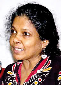 Dr.-Sumathy-Sivamohan