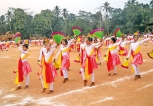 A dance performance by students of Walasmulla