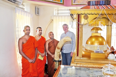 Sacred Relics: from Britain to then Ceylon