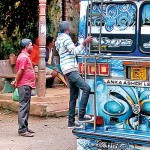 Dayagama: piggyback on a bus