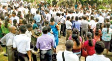 Undergrad-Staff clash at Ruhuna Campus