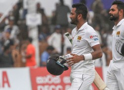 Dimuth stars as Sri Lanka sniff victory