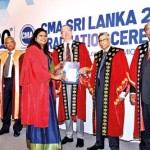 Presenting a token of appreciation, the Chie Guest, His Excellency David Mckinnon by President CMA Sri Lanka, Pro, Lakshman R. Watawala to symbolize the 20 years association between Canada and CMA Sri Lanka