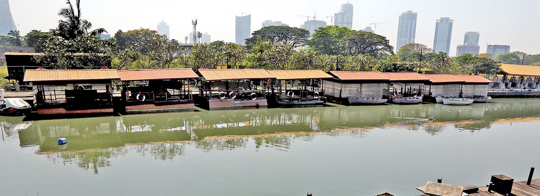 Colombo’s dilapidated floating market