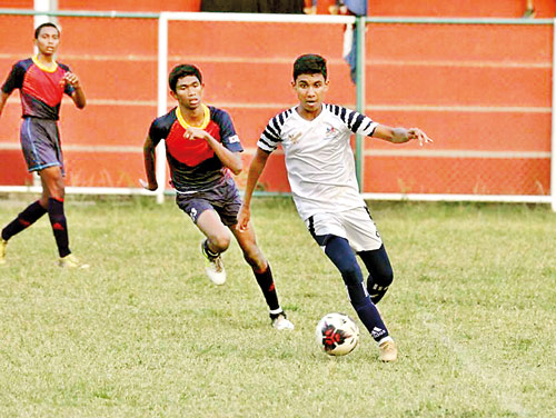 Trinity-vs-Gateway-Kandy-football