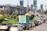Traffic congestion as Colombo opens up