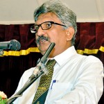 Vice-Chancellor-Prof.-S.A.-Ariadurai-adressing-the-gathering