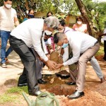 Planting-of-Na-tree-by-Prof.-S.A.-Ariadurai-and-Dr.-Shantha-Abeyasinghe-at-the-Colombo-Regional-Center.-