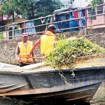 Navy engage in canal clean-up
