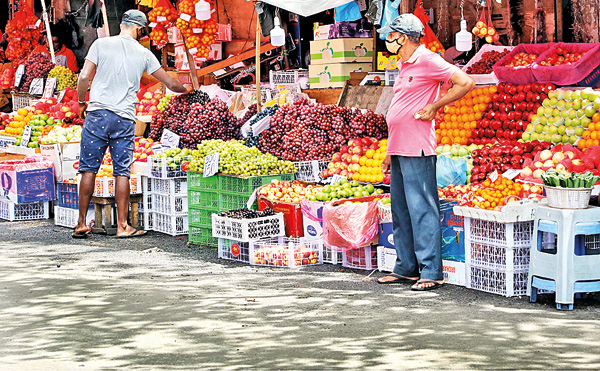 9Y1A3362-Pettah-lost-customers