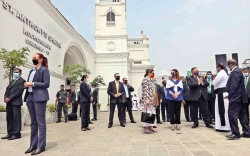 Tight security ring for Pompeo at Kochchikade church