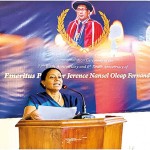 President Prof. Sagarika Ekanayake delivering the welcome speech.