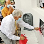 9Y1A7738-Mahinda-Madiyahewa-(L)-former-director-general-labour-department