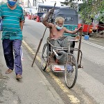 Colombo: Getting by- Pic by H K Wijeratne  (Samsung Galaxy M20)