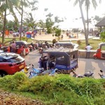 Bentota beach: Popular spot close  to the station