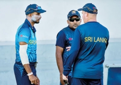 Mahela joins squad as Sri Lanka look to move forward with confidence