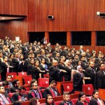 New Chartered Accountants of CA Sri Lanka making a pledge to the profession.