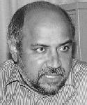 Ashraff: newspapers must not play politics