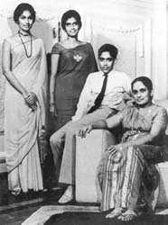 A proud mother : With Sunethra, Chandrika and Anura