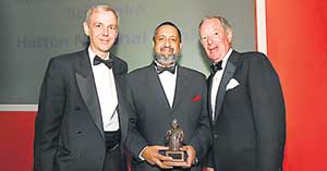 "The Banker" names HNB the Sri Lankan Bank of the Year 2006. Rajendra Theagarajah MD/CEO, HNB with Brian Caplan, Editor - The Banker and Michael Buerk, Broadcaster BBC after receiving the Bracken Award in Dorchester Hotel, London.